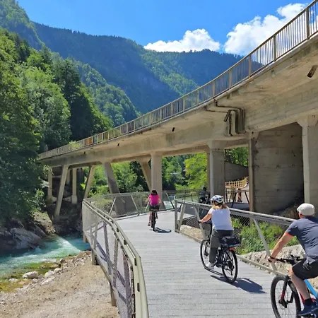 With A View شقة *